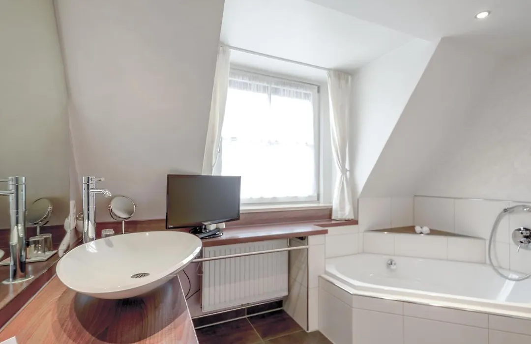 Hotel Sonne-1
